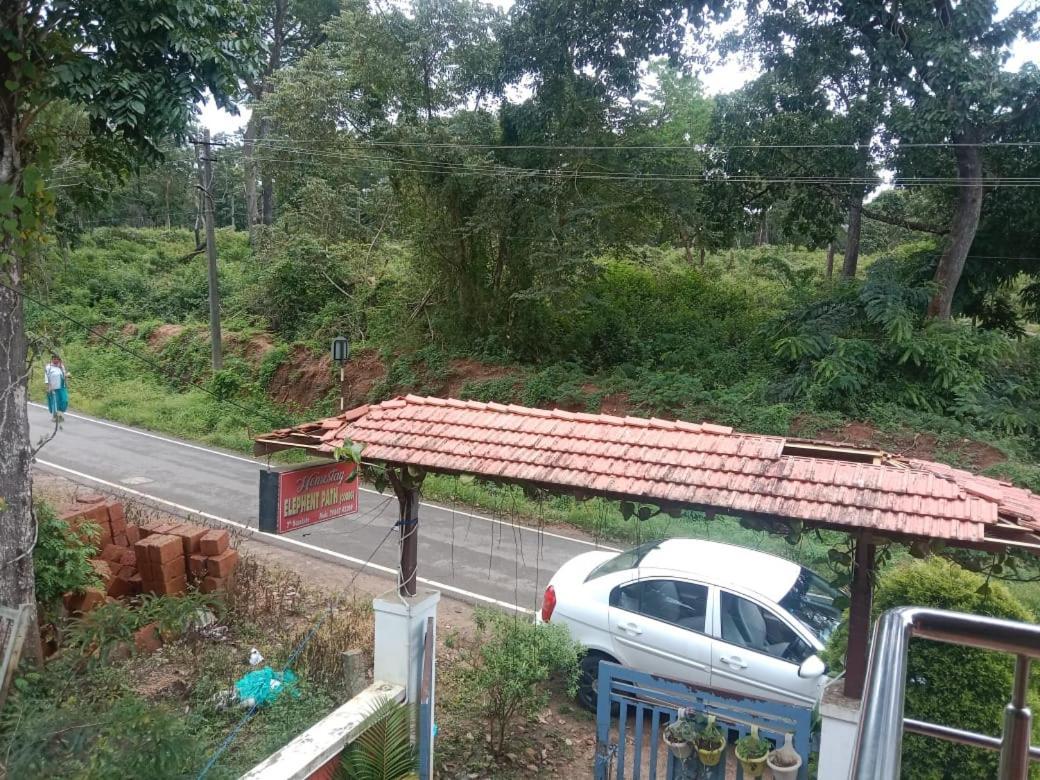 Villa Elephant Path Coorg 3Bhk à Suntikoppa Extérieur photo